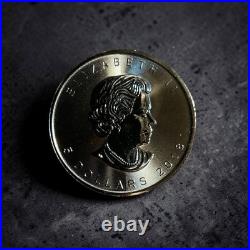 112 RARE 1 oz Canada 2018 UFO ALIEN GLOW IN DARK CANADIAN MAPLE LEAF Silver Coin