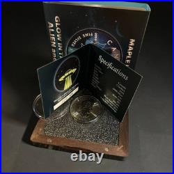 124 RARE 1 oz Canada 2018 UFO ALIEN GLOW IN DARK CANADIAN MAPLE LEAF Silver Coin