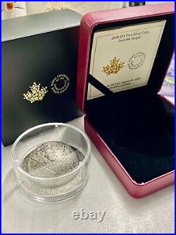 1918-2018 LEST WE FORGET $25 1.5 oz Silver Helmet Coin Royal Canadian Mint