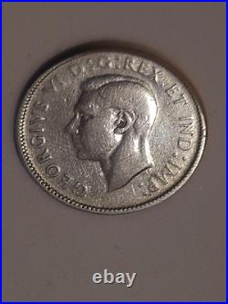 1947 dot Canada Silver Twenty-Five Cents Coin. Key Date Quarter 25 cents 1947 dot Canada Silver Twenty-Five Cents Coin. Key Date Quarter 25 cents