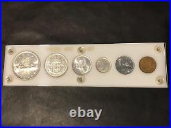 1953 SF Canada Coins Set SILVER IN A DELUX WHITE PLASTIC CASE