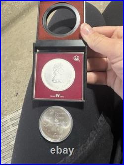 1975 CANADA Queen Elizabeth II Olympics Marathon Athlete Silver $5 Coin i83094