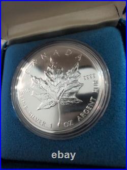 1993 Canada Maple Leaf. 9999 Silver 1 oz $5 Coin With Box