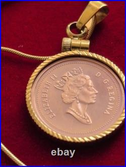 1995 Canada Maple Leaf Copper Coin Pendant & 18 Gold Over Sterling Silver Chain