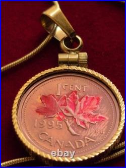 1995 Canada Maple Leaf Copper Coin Pendant & 18 Gold Over Sterling Silver Chain