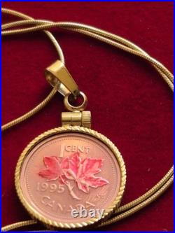 1995 Canada Maple Leaf Copper Coin Pendant & 18 Gold Over Sterling Silver Chain