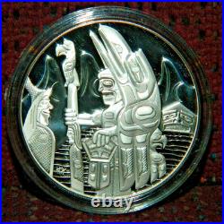 2005 Canada $30 Welcome Figure (dzunuk'wa) Totem Pole 1oz Silver Coin & Box