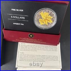 2006 $5 Silver Maple Leaf Coloured Coin-silver Maple. 9999 & 31.390 Gram