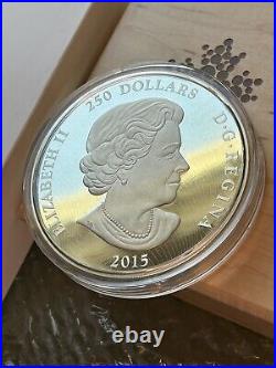 2015 Canada 1 kilo Silver $250 Maple Leaf Forever Hologram Coin