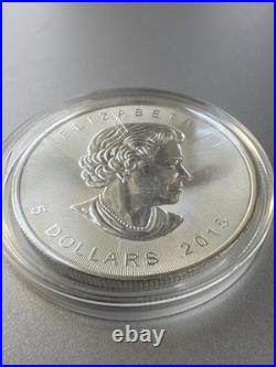 2015 Canada. 9999 Silver Maple Leaf $5 Coin, Elizabeth II in an air tite capsule