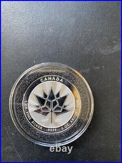 2017- 10-1 oz Canada 150 anniversary silver round- new capsule