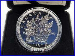 2019 1 oz. Pure Silver Coin $20 The Beloved Maple Leaf. 9999