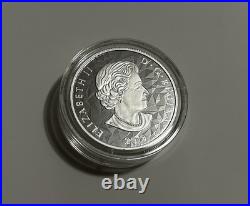 2019.999 Fine Silver Multifaceted Wolf Coin From The Canadian Mint