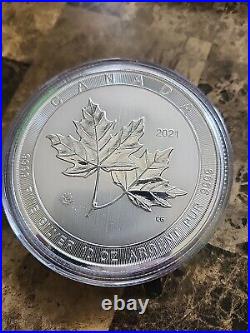 2021 Canada Maple Leaves 10 oz Silver coin, absolute mint condition