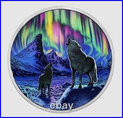 Canada 2016 Glow In Dark Northern Lights Moonlight Wolf $30 Hologram Silver Coin