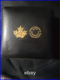 Canada 2023'St. Edward's Crown' Proof $20 Silver Coin 1oz with Coloured stones