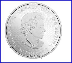 Celebrating Canada Day 2017 150 $30 Glow-In-The-Dark Silver Coin